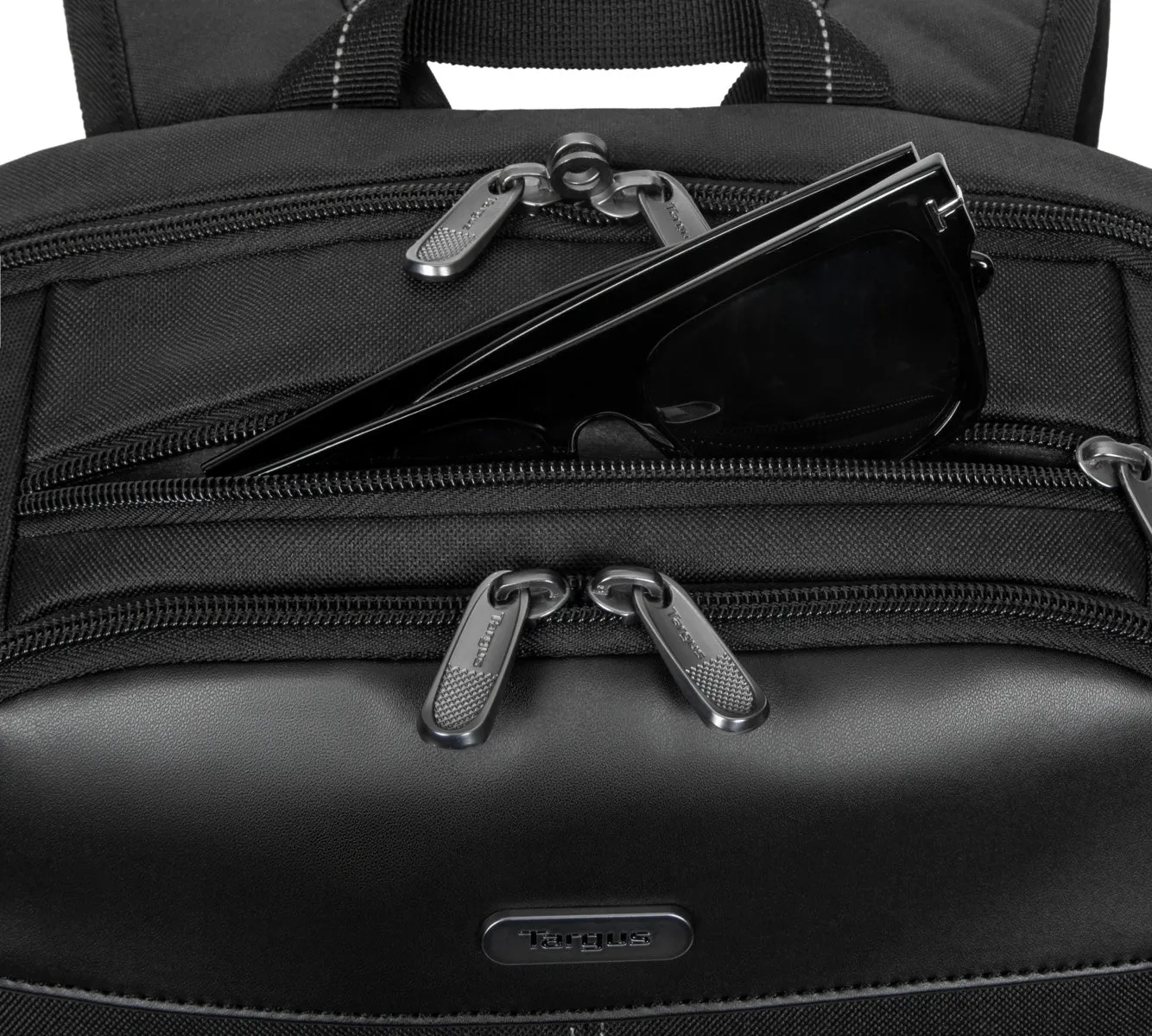 17" Classic Backpack