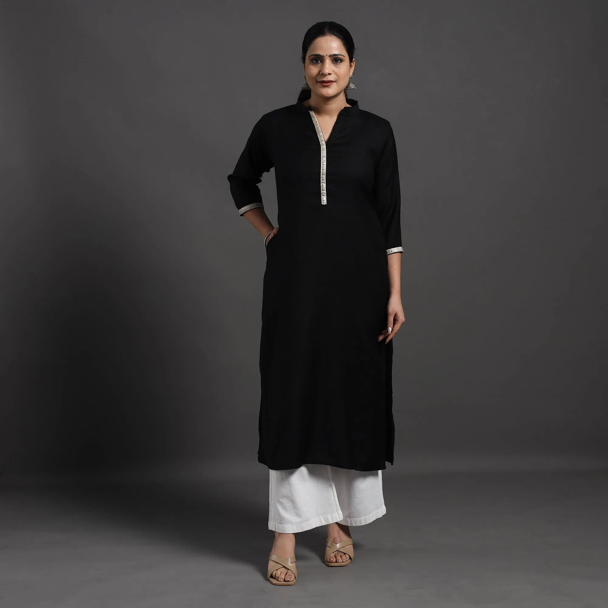 Black - Mahnoor Plain Handwoven Merino Woolen Kurta